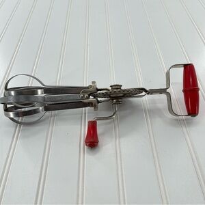 Vintage Blue Whirl Red Stainless Steel Egg Beater